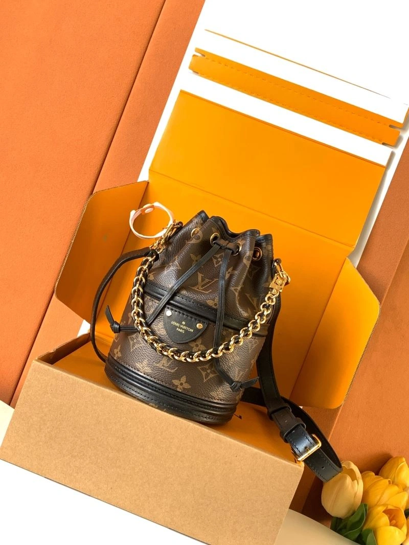 Louis Vuitton Bucket Bags DailyWear 93634
