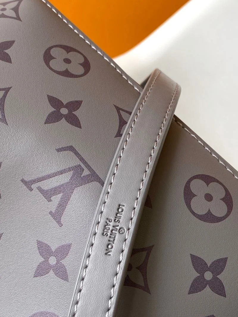 Louis Vuitton Bucket Bags FreshLook 43404