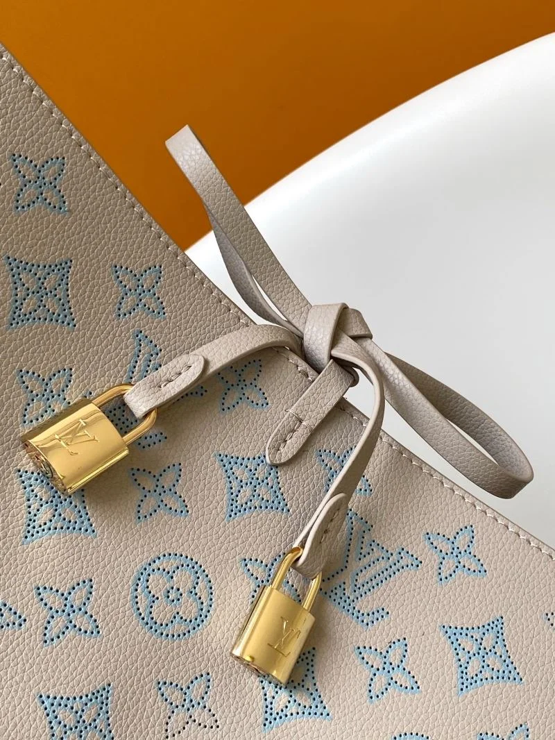 Louis Vuitton Bucket Bags Lightweight 43390
