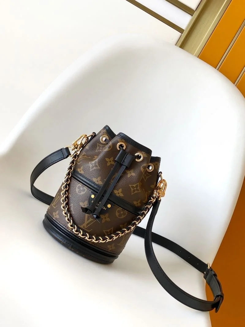 Louis Vuitton Bucket Bags ComfortFit 43406