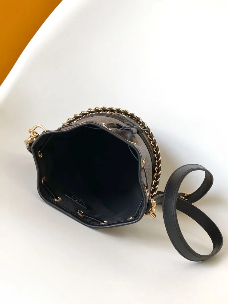 Louis Vuitton Bucket Bags ComfortFit 43406