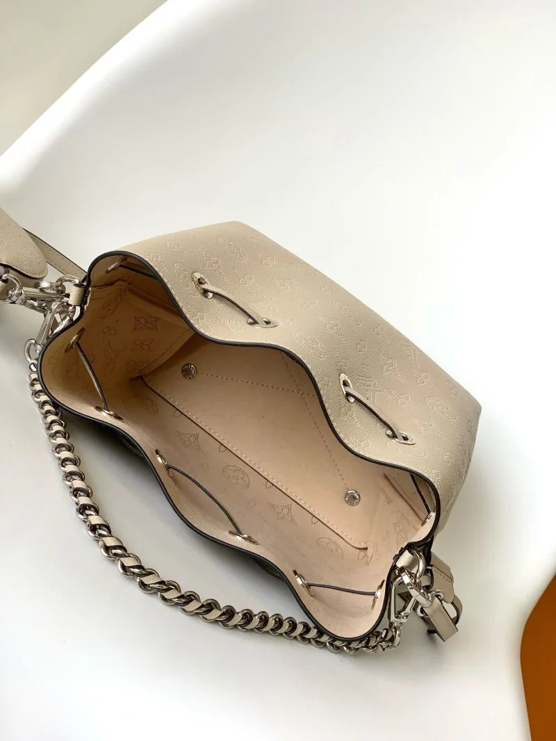 Louis Vuitton Bucket Bags Cozy 43028