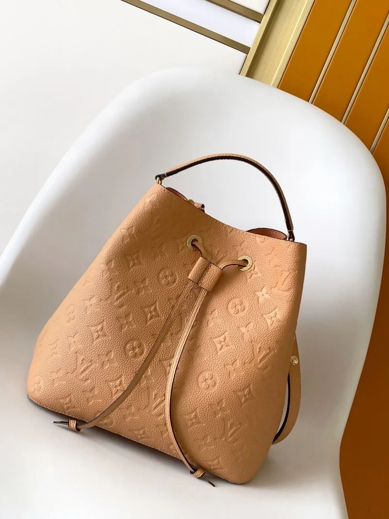 Louis Vuitton Bucket Bags ComfortFit 43134