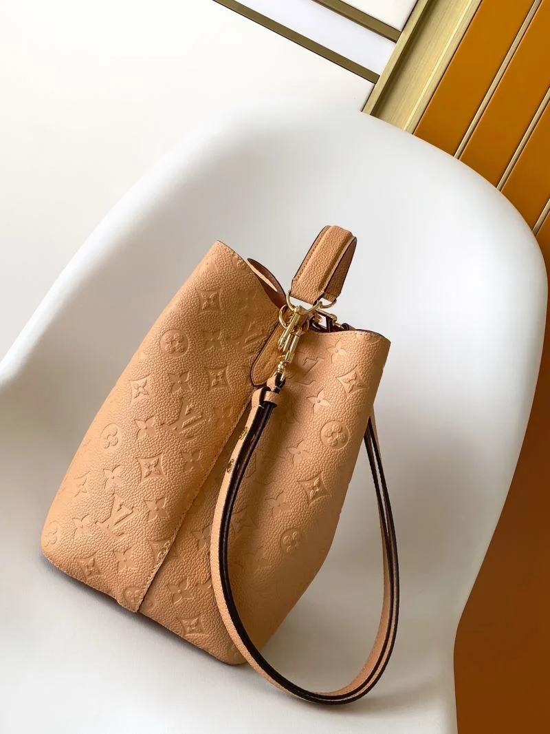 Louis Vuitton Bucket Bags ComfortFit 43134