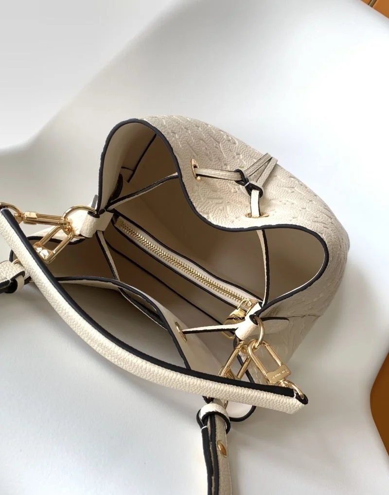 Practical Louis Vuitton Bucket Bags 43054