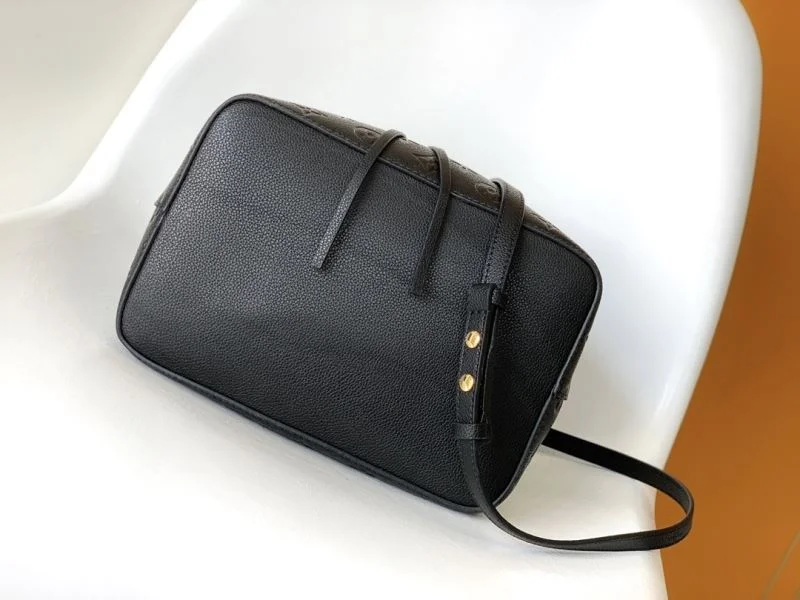 Louis Vuitton Bucket Bags FlexibleFit 43007