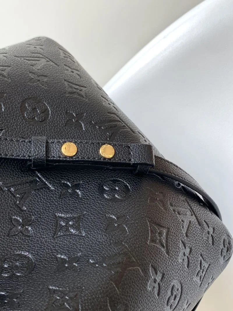 Louis Vuitton Bucket Bags FlexibleFit 43007
