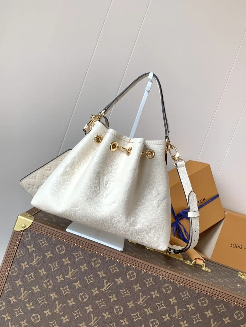 Sophisticated Louis Vuitton Bucket Bags 43004