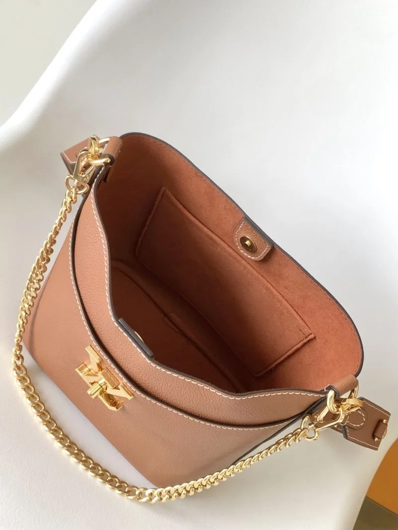 Attractive Louis Vuitton Bucket Bags 43013
