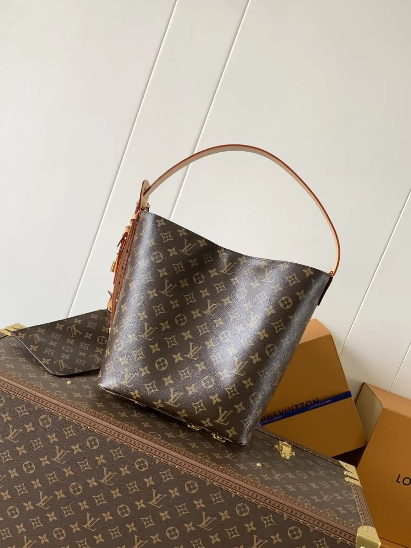 RelaxedFit Louis Vuitton Bucket Bags 42999