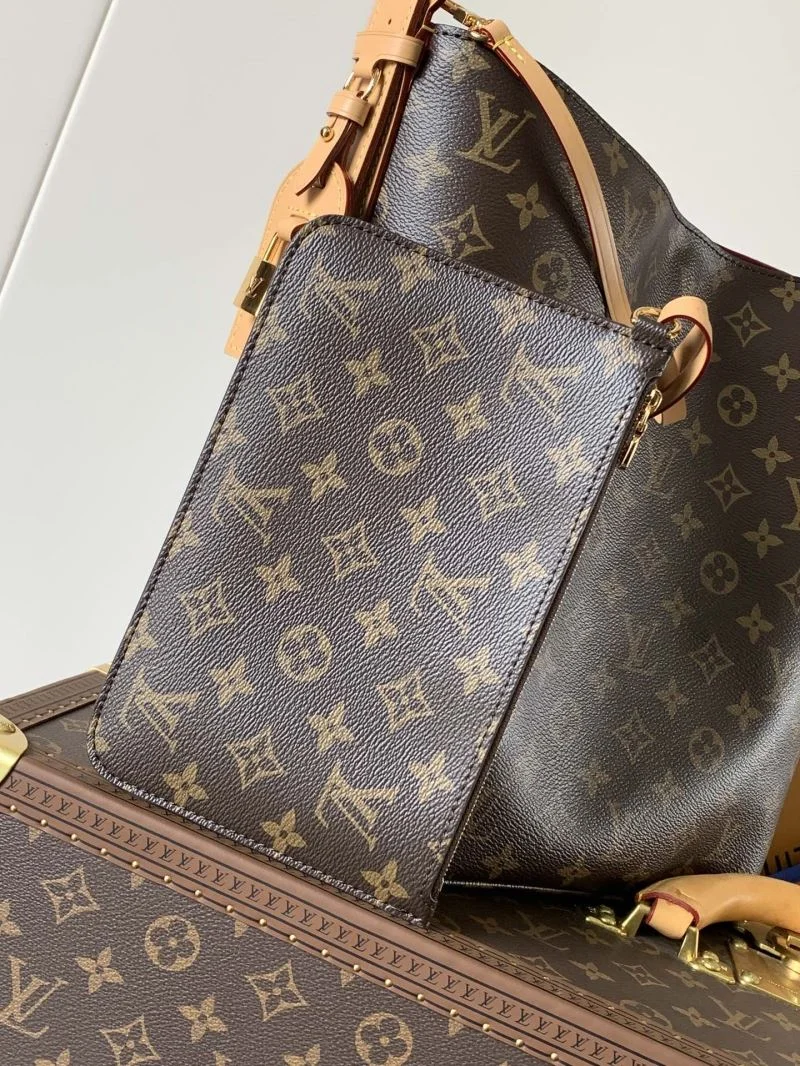 RelaxedFit Louis Vuitton Bucket Bags 42999