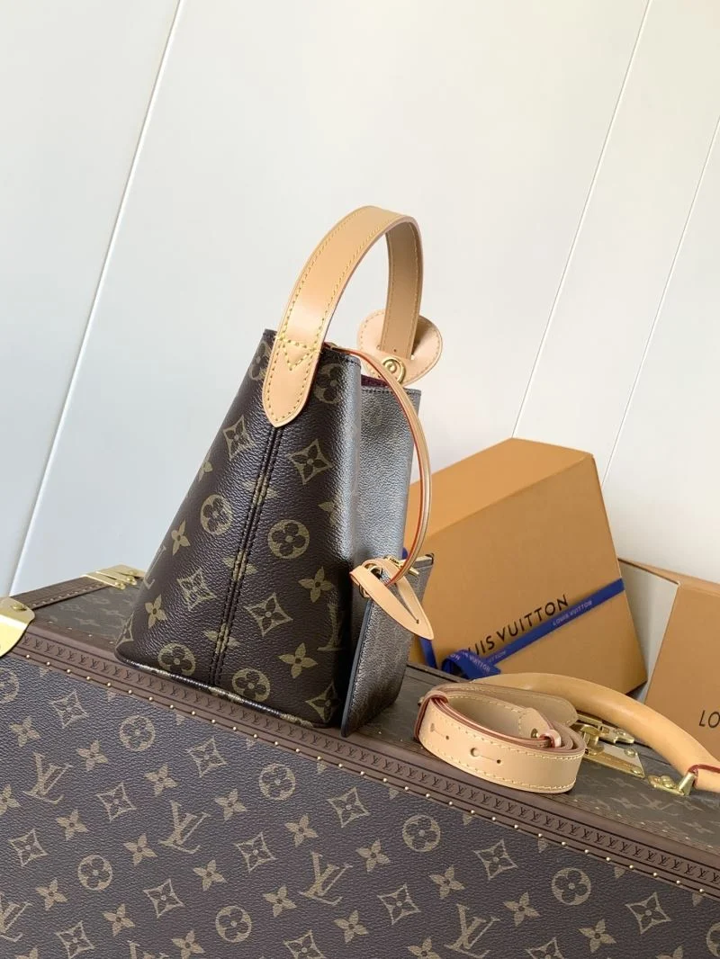 FlexibleFit Louis Vuitton Bucket Bags 43001