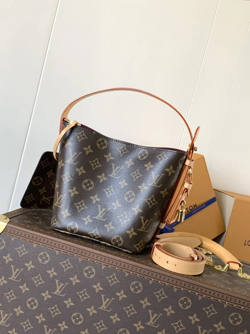 FlexibleFit Louis Vuitton Bucket Bags 43001