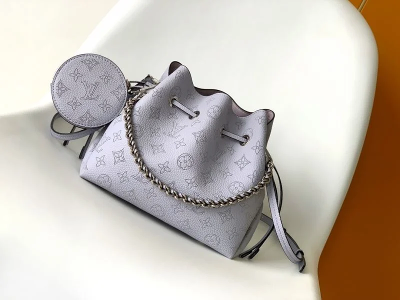 Supportive Louis Vuitton Bucket Bags 42993