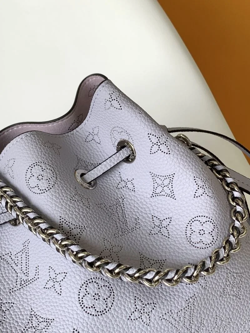 Supportive Louis Vuitton Bucket Bags 42993