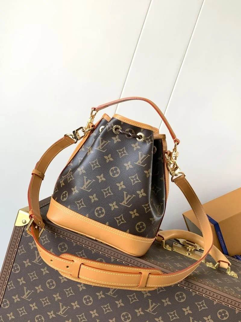 Modern Louis Vuitton Bucket Bags 42991
