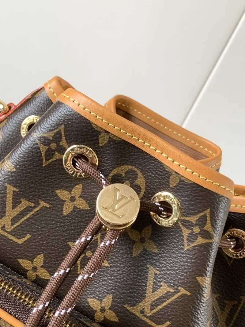 Modern Louis Vuitton Bucket Bags 42991