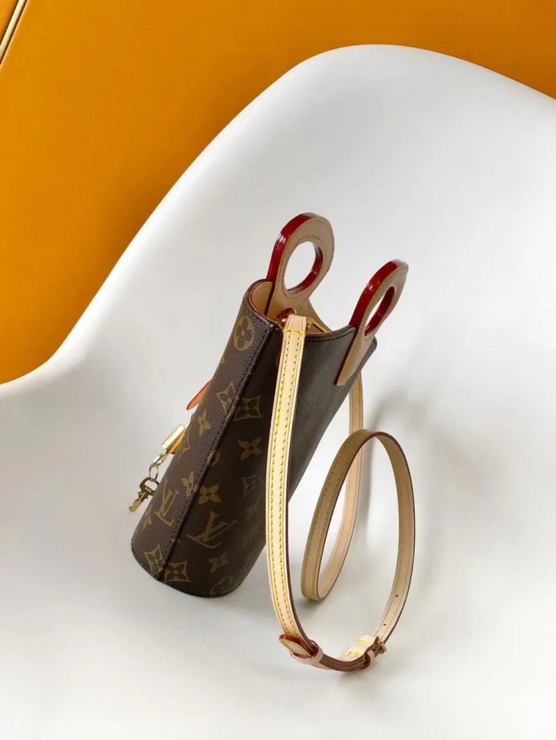 Louis Vuitton Bucket Bags Soft 42987