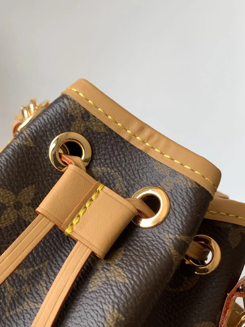 Louis Vuitton Bucket Bags Durable 42986