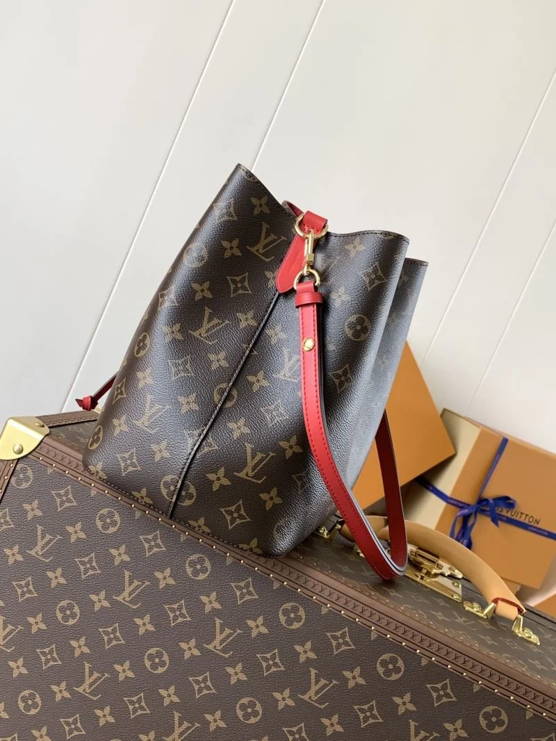 Durable Louis Vuitton Bucket Bags 42984