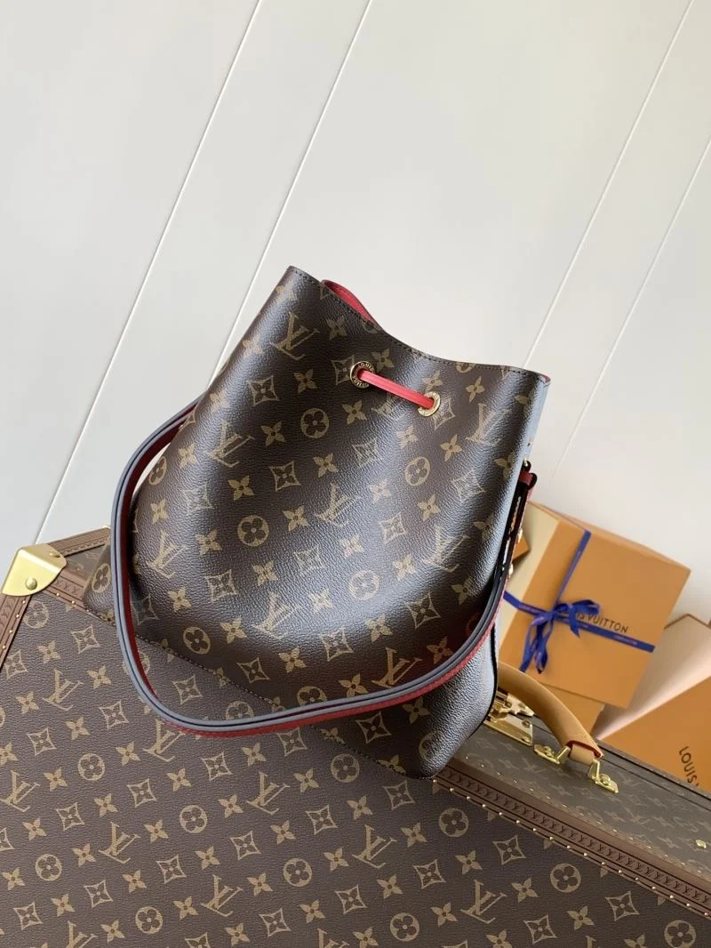 Durable Louis Vuitton Bucket Bags 42984