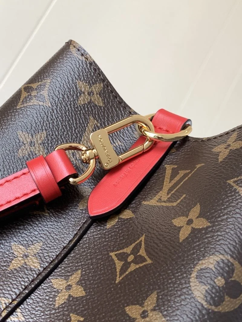 Durable Louis Vuitton Bucket Bags 42984
