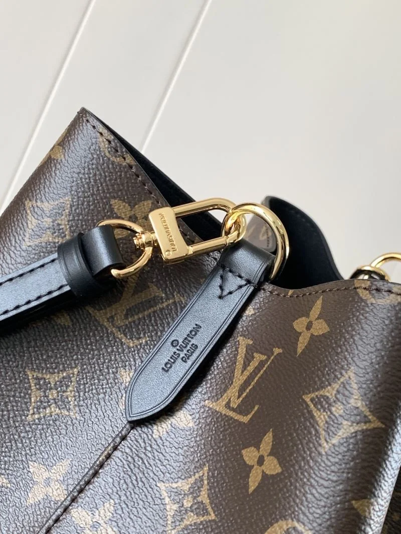 Classic Louis Vuitton Bucket Bags 43058