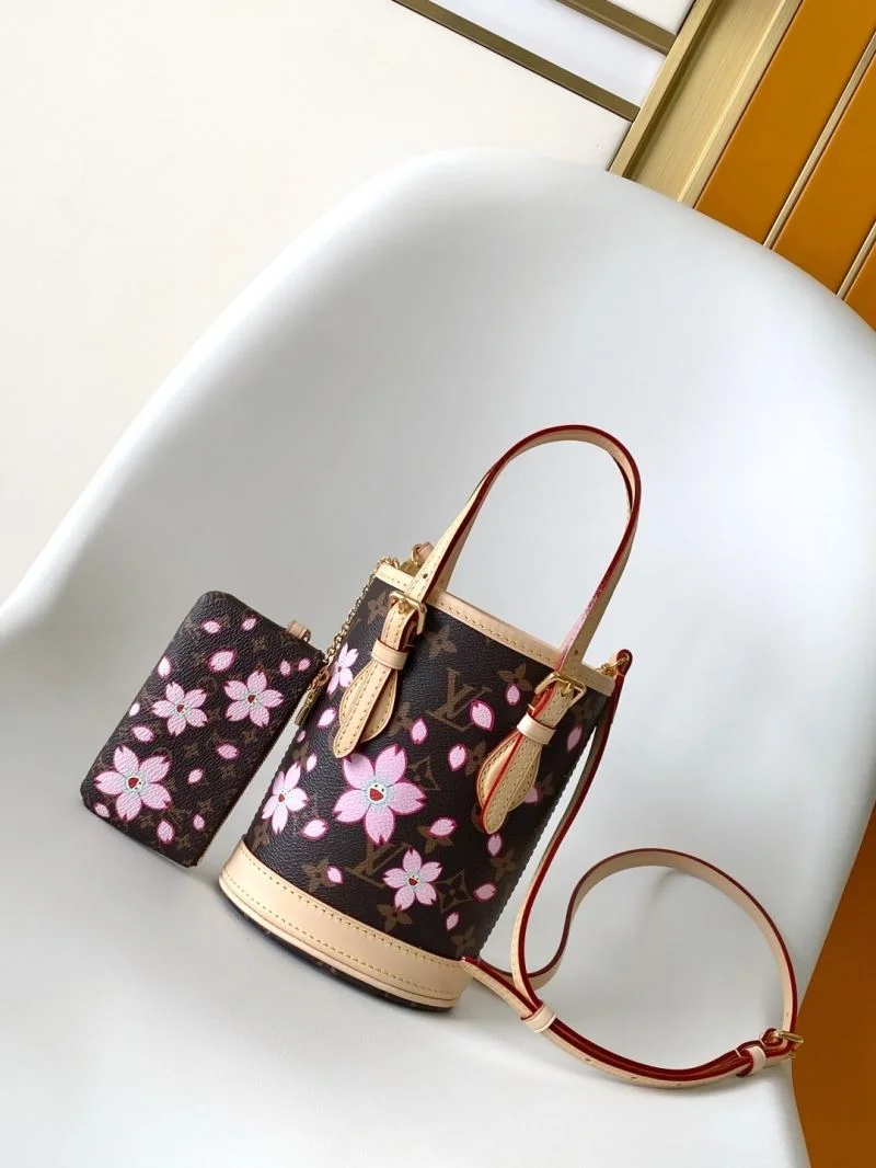 Louis Vuitton Bucket Bags Trendsetting 42973