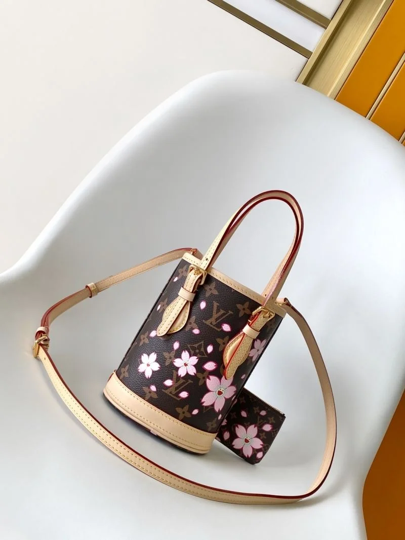 Louis Vuitton Bucket Bags Trendsetting 42973