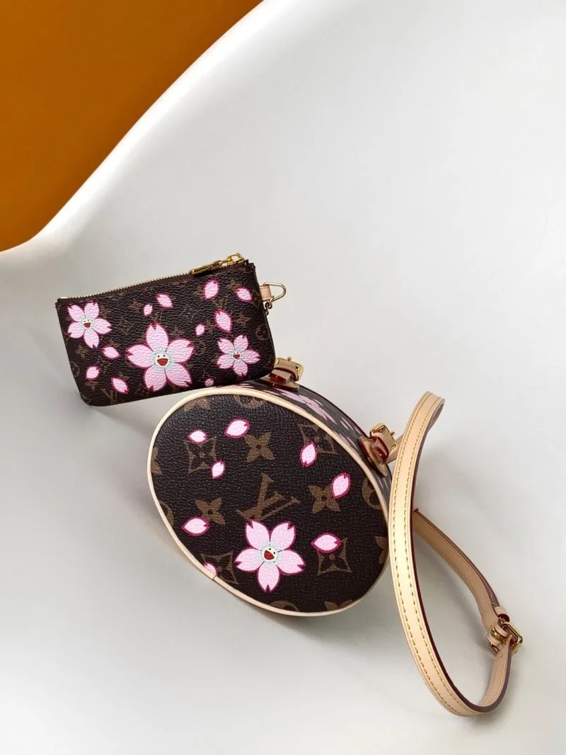 Louis Vuitton Bucket Bags Trendsetting 42973