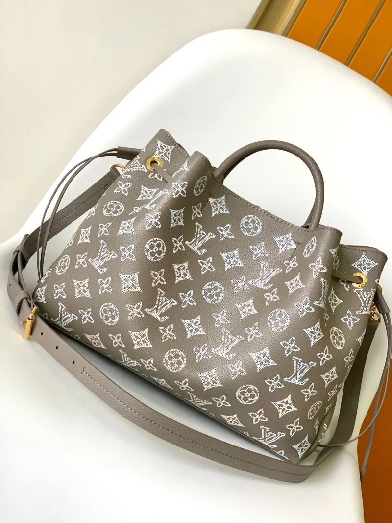 EyeCatching Louis Vuitton Bucket Bags 41982