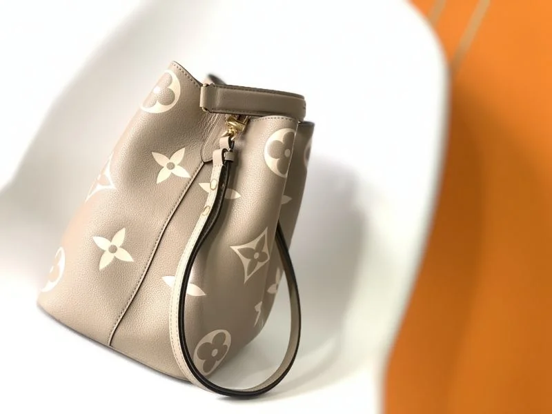 Louis Vuitton Bucket Bags SunProtective 41979