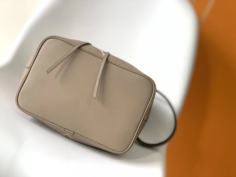 Louis Vuitton Bucket Bags SunProtective 41979