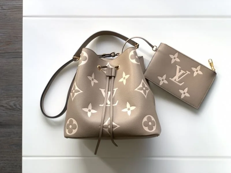 Louis Vuitton Bucket Bags SunProtective 41979