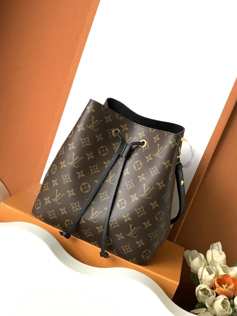 Louis Vuitton Bucket Bags Sporty 41980