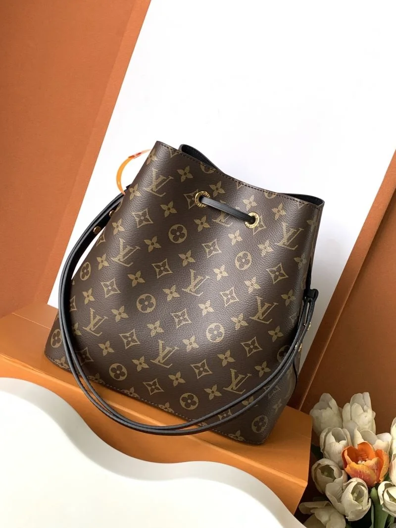 Louis Vuitton Bucket Bags Sporty 41980