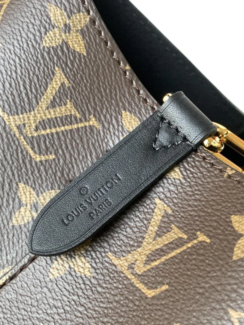Louis Vuitton Bucket Bags Sporty 41980