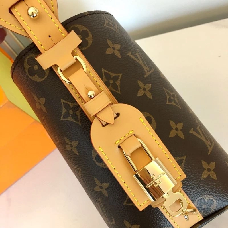 AllSeason Louis Vuitton Bucket Bags 87491