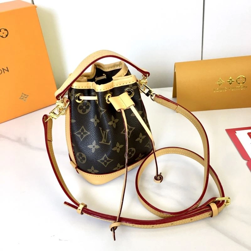 Compact Louis Vuitton Bucket Bags 87447