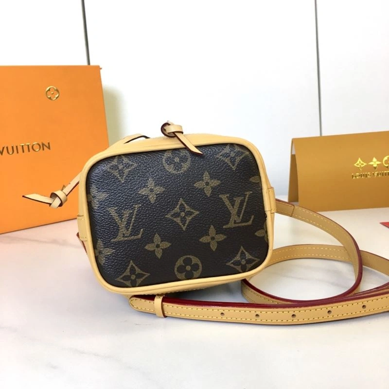Compact Louis Vuitton Bucket Bags 87447