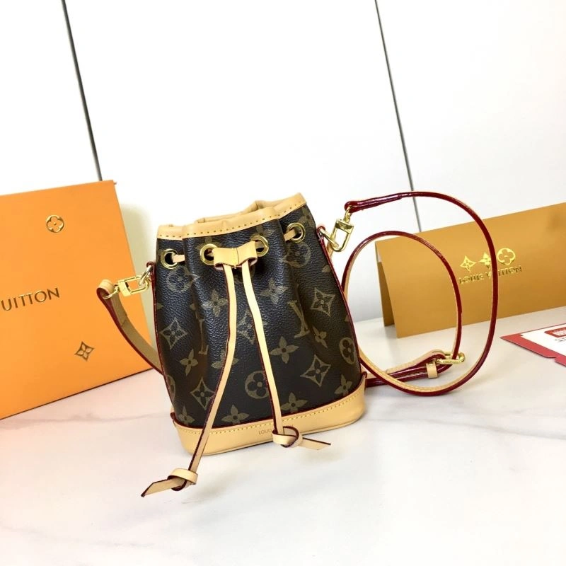 Compact Louis Vuitton Bucket Bags 87447