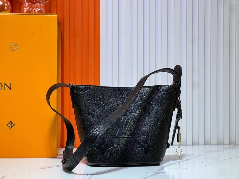 WrinkleFree Louis Vuitton Bucket Bags 80263