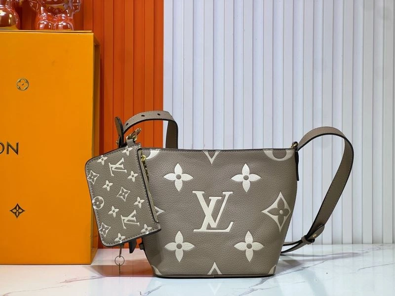 Louis Vuitton Bucket Bags QuickDry 80278
