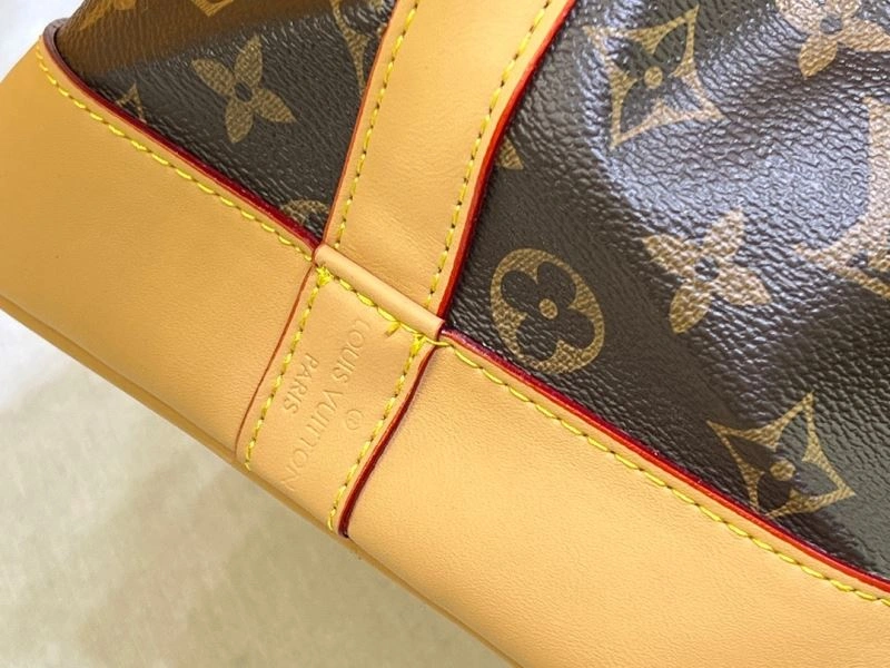 Cozy Louis Vuitton Bucket Bags 80260