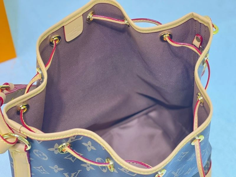 Cozy Louis Vuitton Bucket Bags 80260