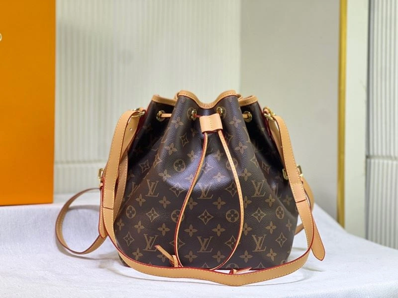 Louis Vuitton Bucket Bags Sophisticated 80259