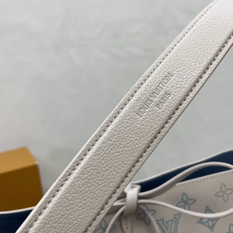 Modern Louis Vuitton Bucket Bags 41840