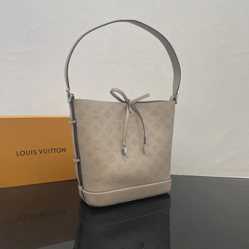 Affordable Louis Vuitton Bucket Bags 41804