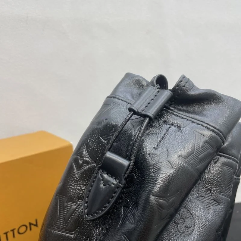 Louis Vuitton Bucket Bags Unisex 41801