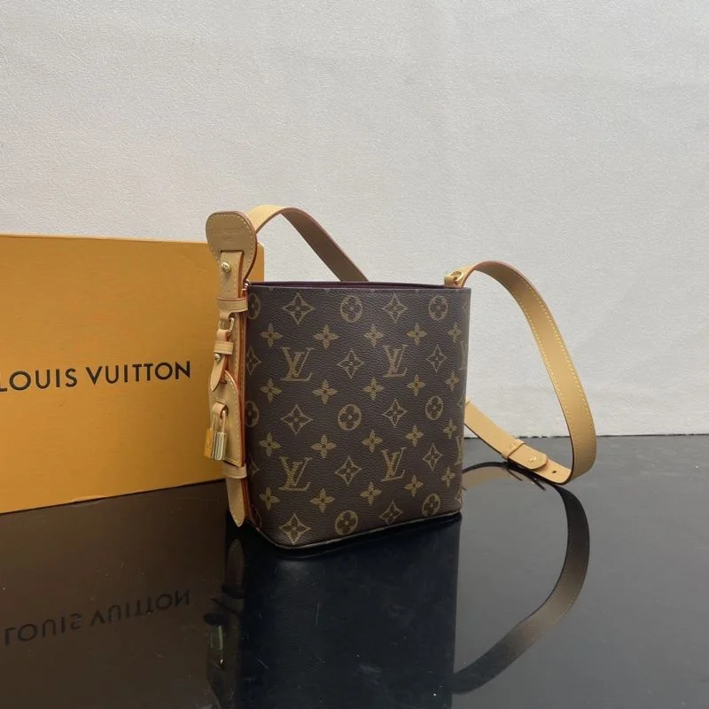 Louis Vuitton Bucket Bags Refined 41640